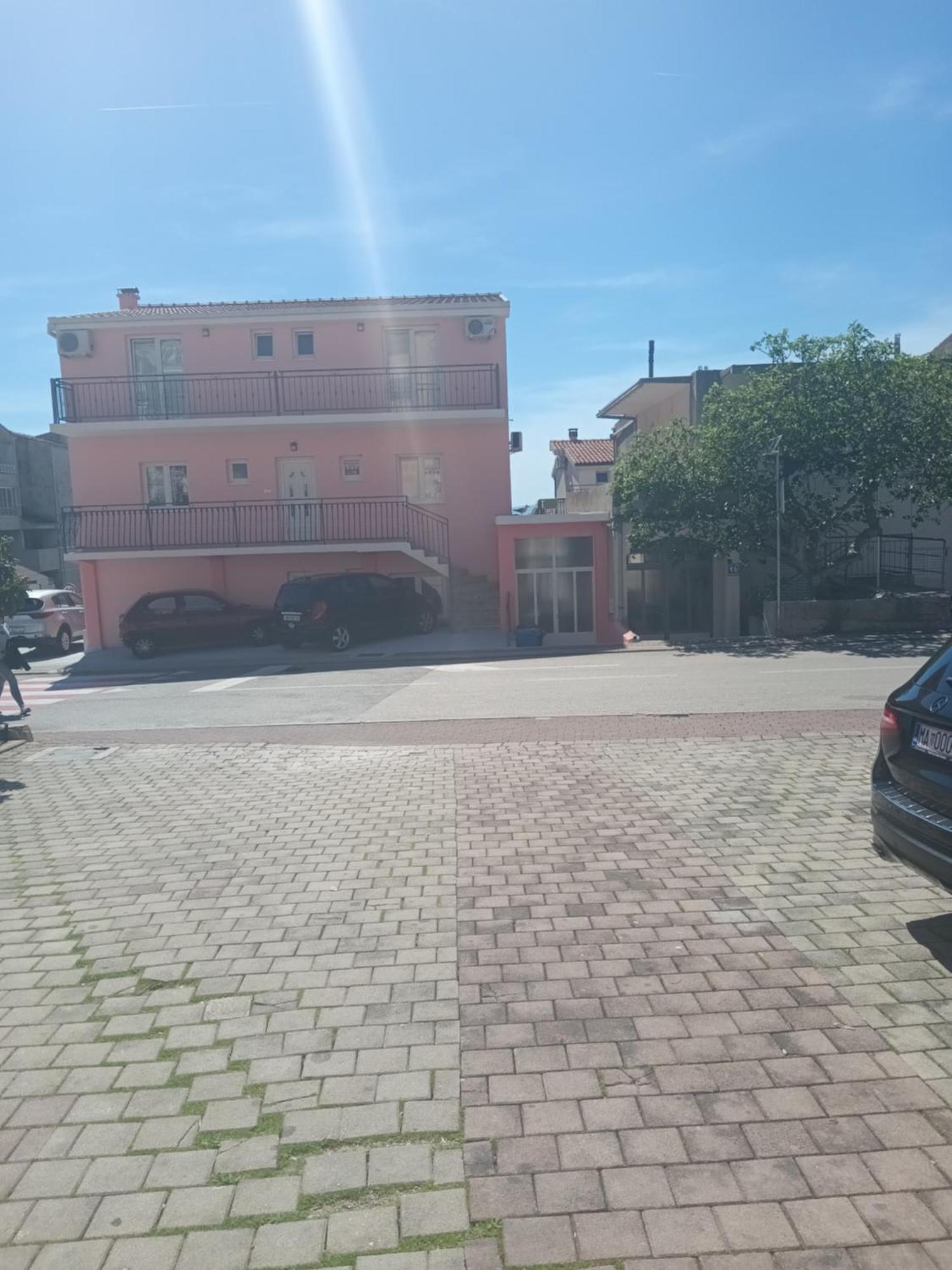 Studio Apartments Antonio Makarska Bagian luar foto