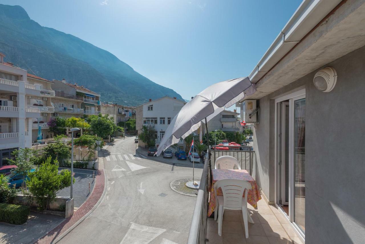 Studio Apartments Antonio Makarska Bagian luar foto