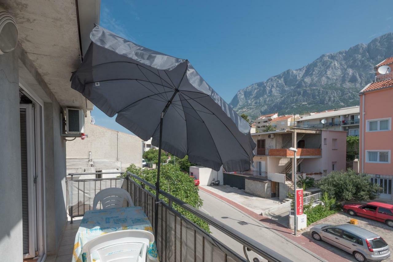 Studio Apartments Antonio Makarska Bagian luar foto
