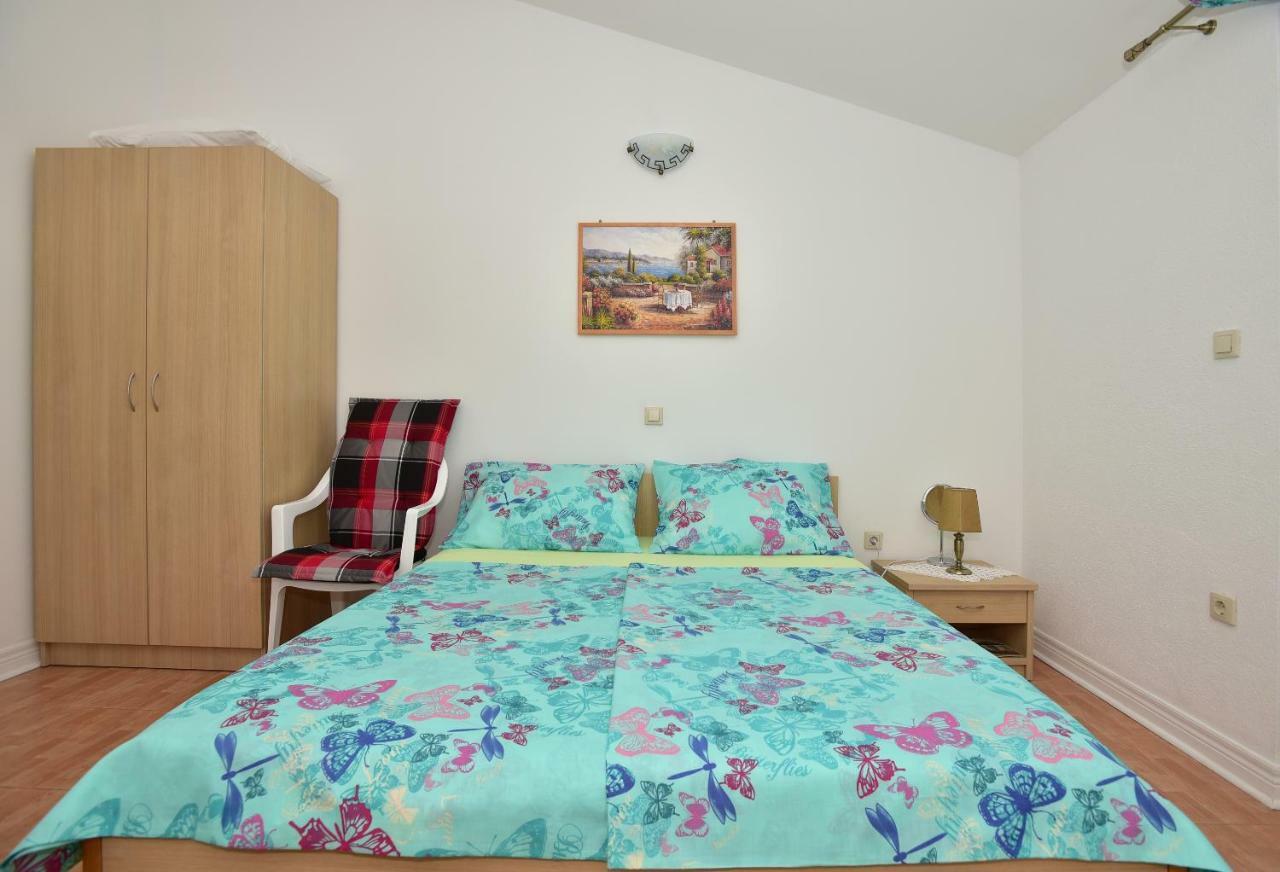 Studio Apartments Antonio Makarska Bagian luar foto